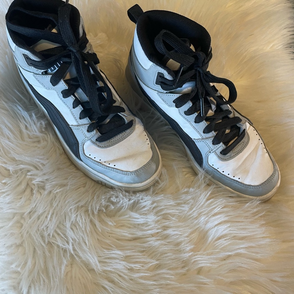 Puma Black Sneakers